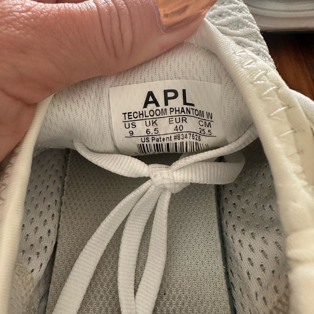 TechLoom Phantom
APL
White / Metallic Silver - Picture 9 of 9